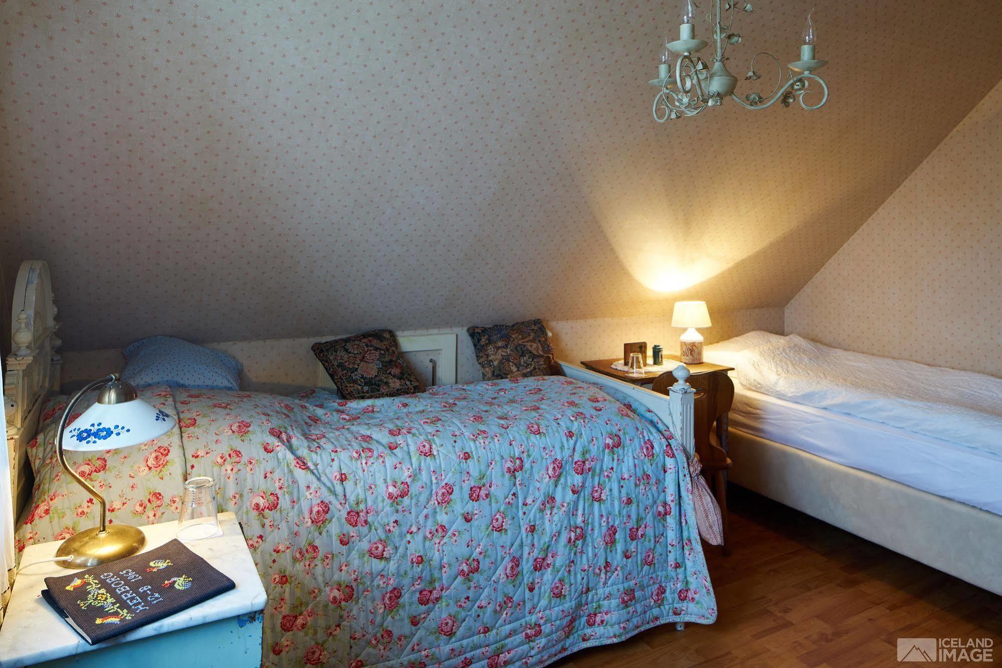 Guesthouse Heba Stokkseyri المظهر الخارجي الصورة