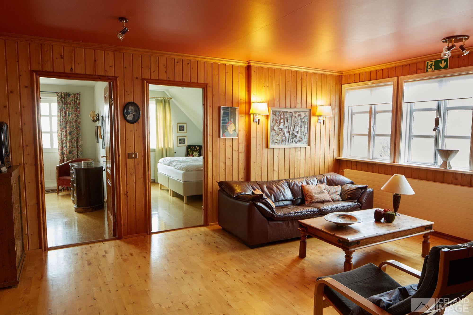 Guesthouse Heba Stokkseyri المظهر الخارجي الصورة